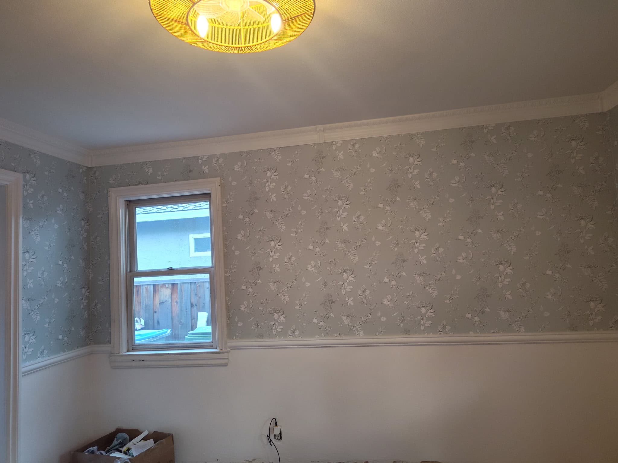 interior photo 13