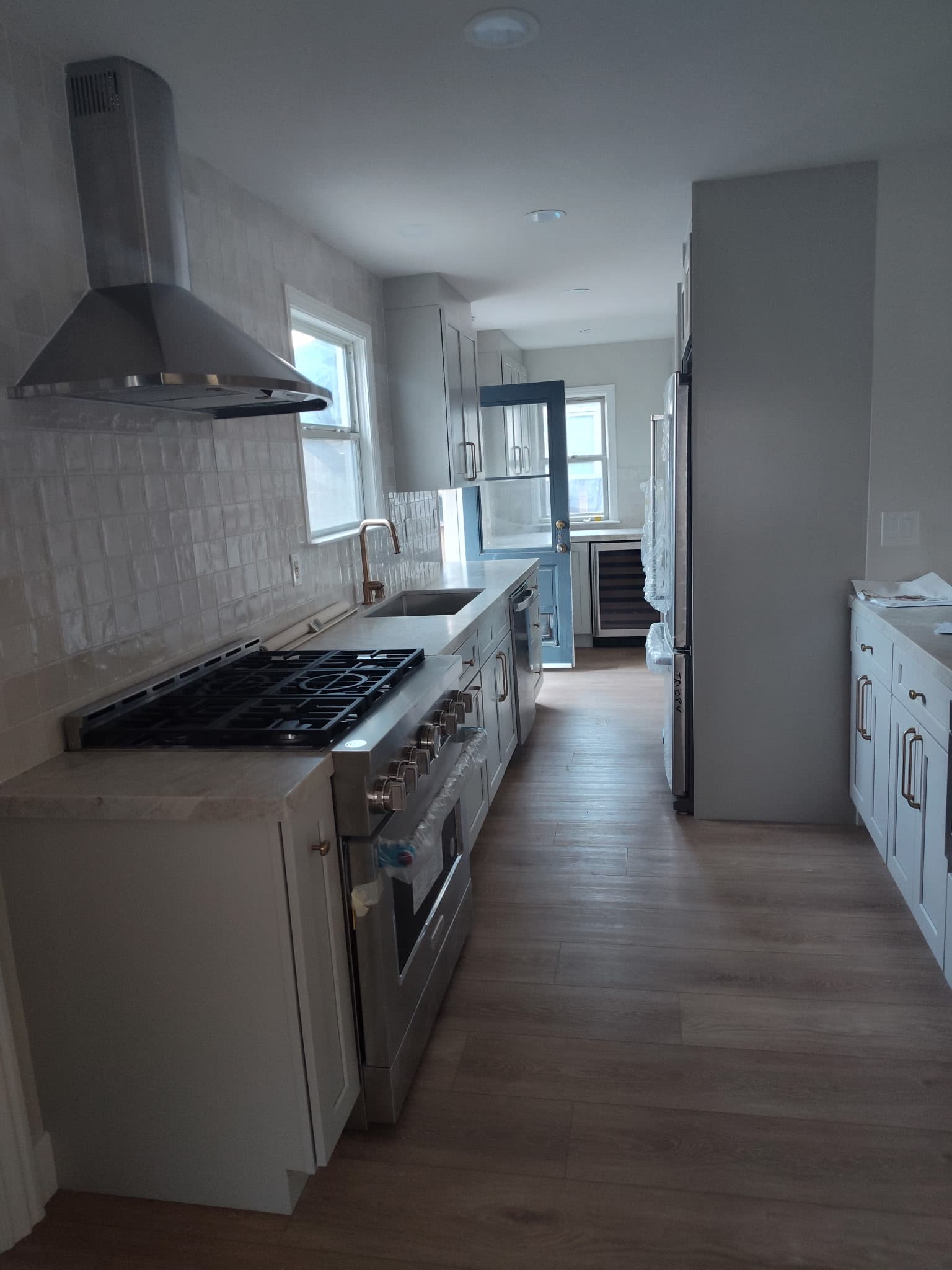 interior photo 16