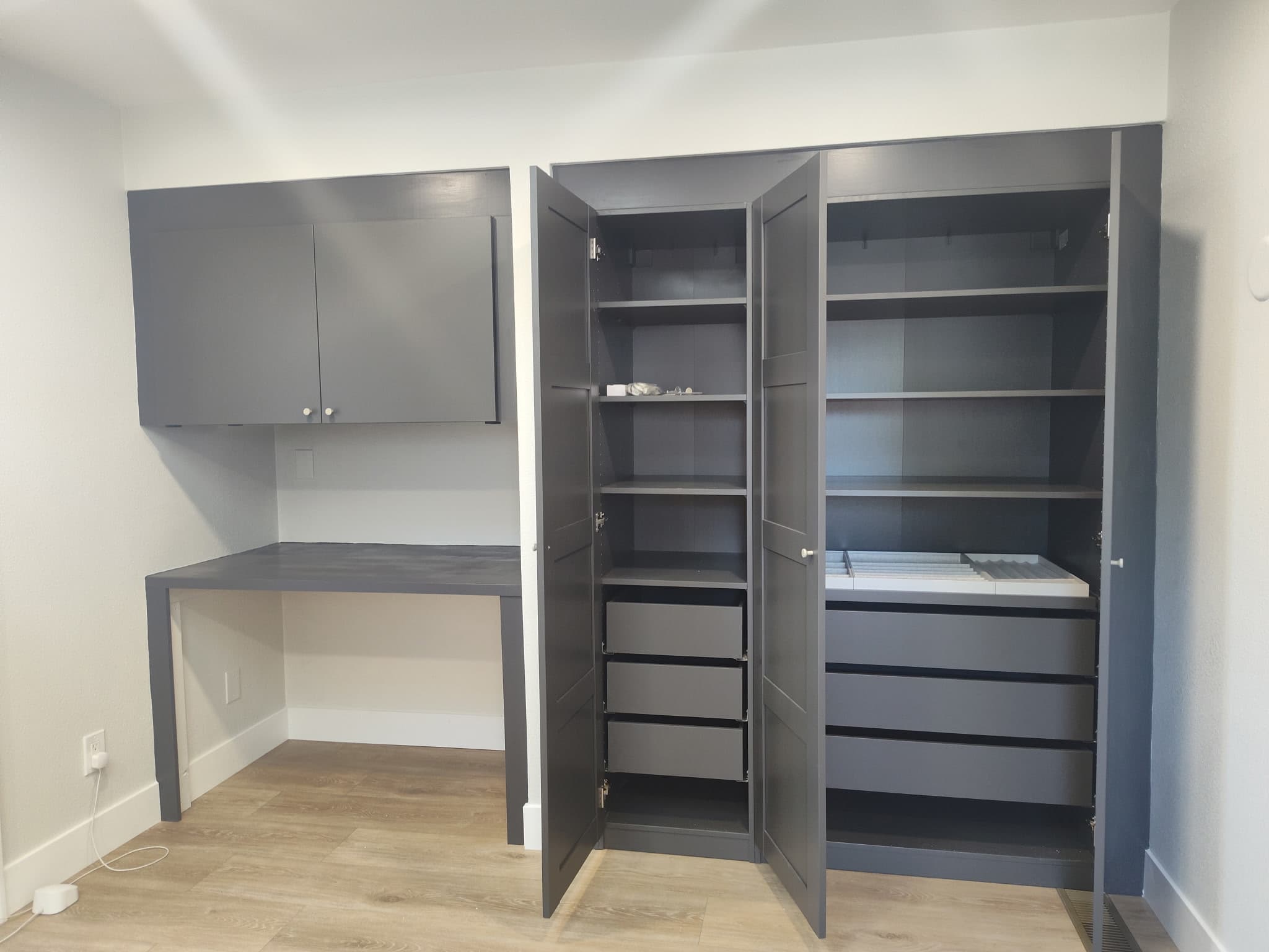 interior photo 19